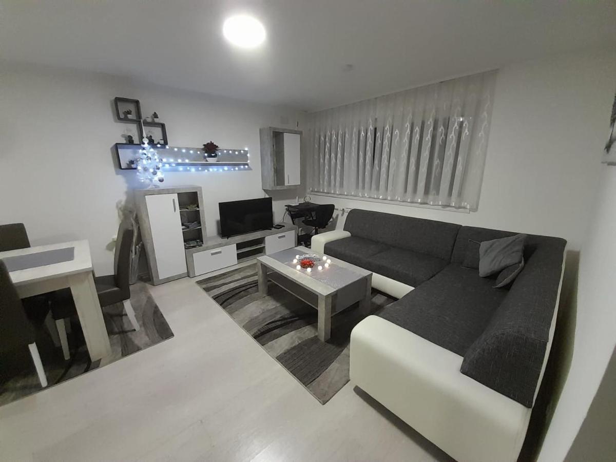 Apartman Lela Károlyváros Kültér fotó
